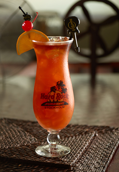 The Hurricane Cocktail to Celebrate the Mardi Gras Spirit