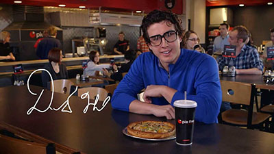 Pie Five Pizza Kicks off DFW Ad Blitz with Modano, Holland