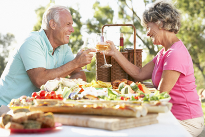 Eating Alfresco? How to Create a Great Outdoor Dining Experience