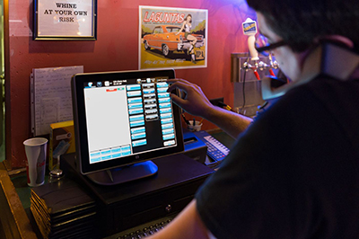 Popular Chicago Eatery Uses Harbortouch’s Point-of-Sale (POS) Solution  To Streamline Operations, Saving Time and Money