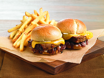 Marie Callender’s Introduces NEW Weekday Lunch Menu & Marie’s All-Time Favorite Combos