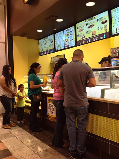 Nestlé Toll House Café by Chip Serving Up Smiles for South Texas at La Plaza Mall
