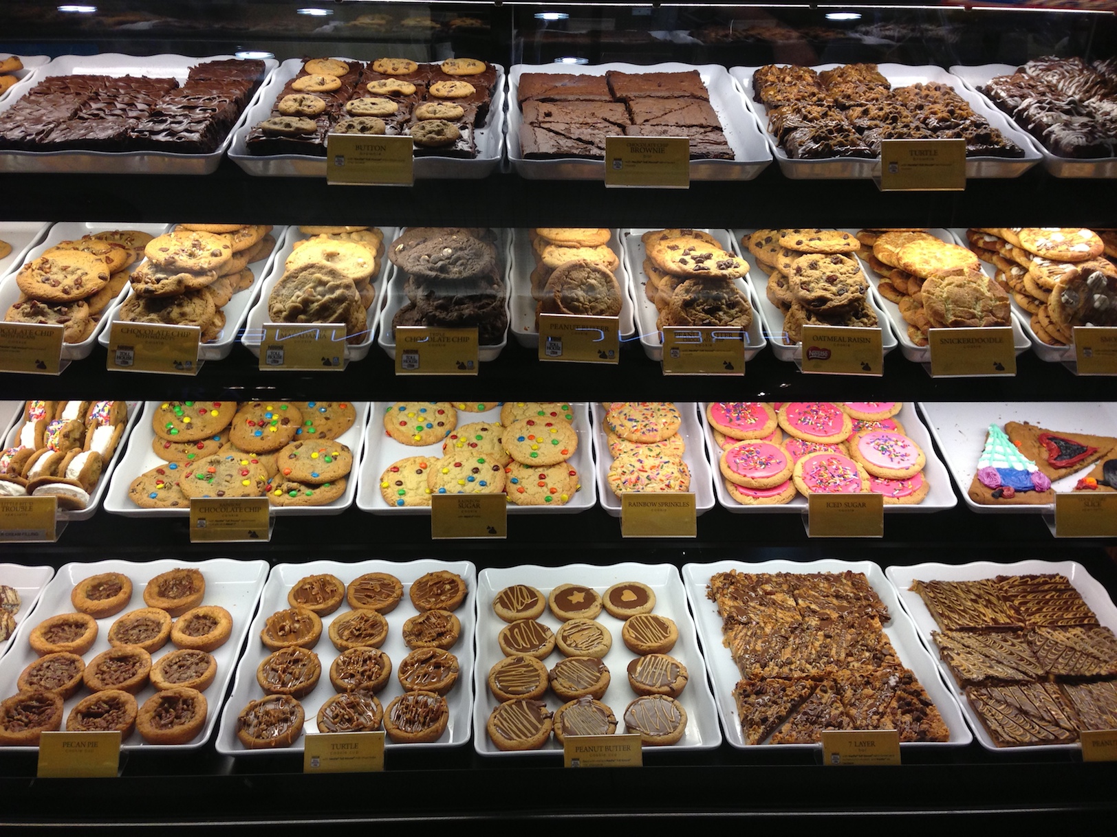 The Bakings of a Milestone: Nestlé Toll House Café Set to Open 25th Texas Location in Wichita Falls
