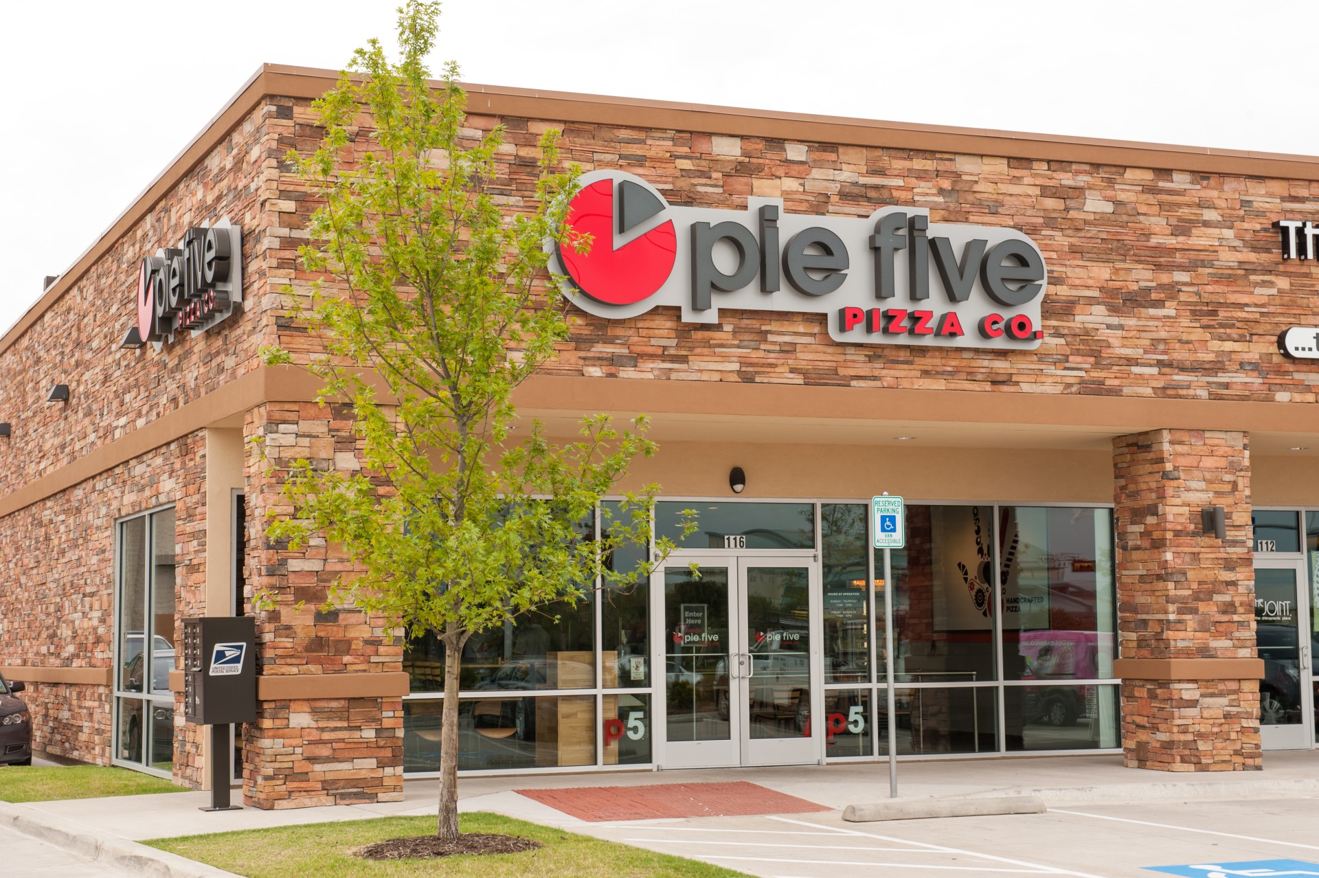 Well, Kiss My Grits! Pie Five Pizza Revolution Heads for the Deep South