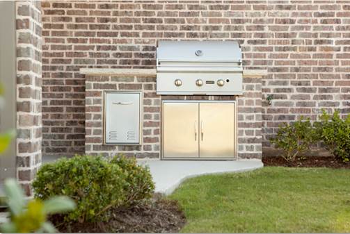Coyote Outdoor Living Introduces New Compact Professional Grill