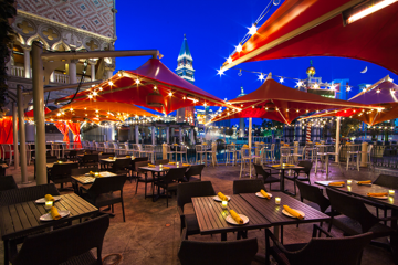 B&B Burger & Beer's Strip-side patio (Courtesy of Chris Wessling)