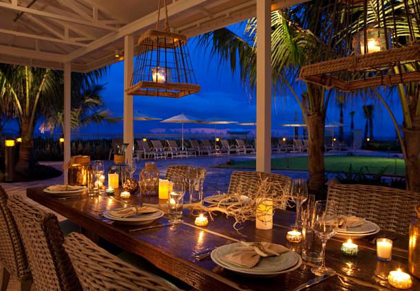 mccoys-restaurant-outdoor-dinning
