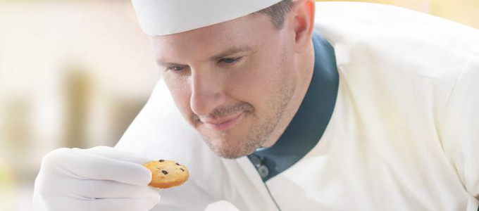 Danish Vaniljekranse: The Recipe That's Worth A Try