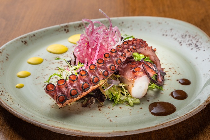 Naples Grande Welcomes New Chef to Culinary Team