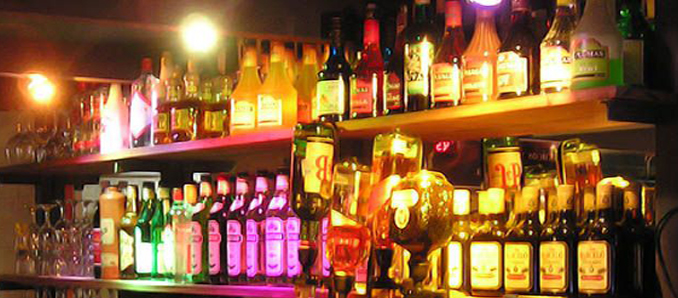 How to Stock the Bar at Your Restaurant
