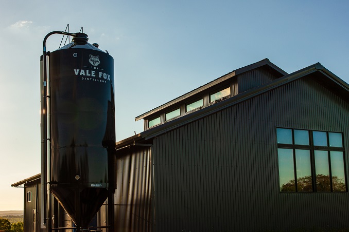 INTRODUCING TOD & VIXEN’S DRY GIN 1651 BY THE VALE FOX DISTILLERY