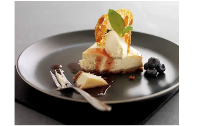 Parmigiano Reggiano cheesecake: an updated classic