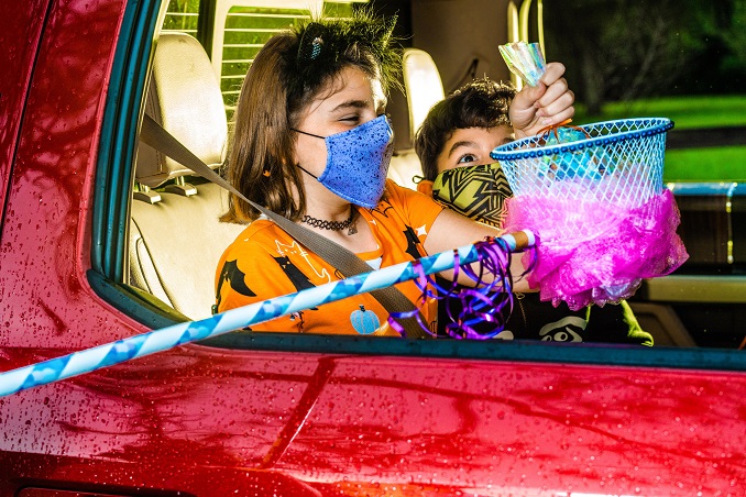 Orlando Creates Safe-and-Fun Ways to Celebrate Halloween & Fall Food Festivals