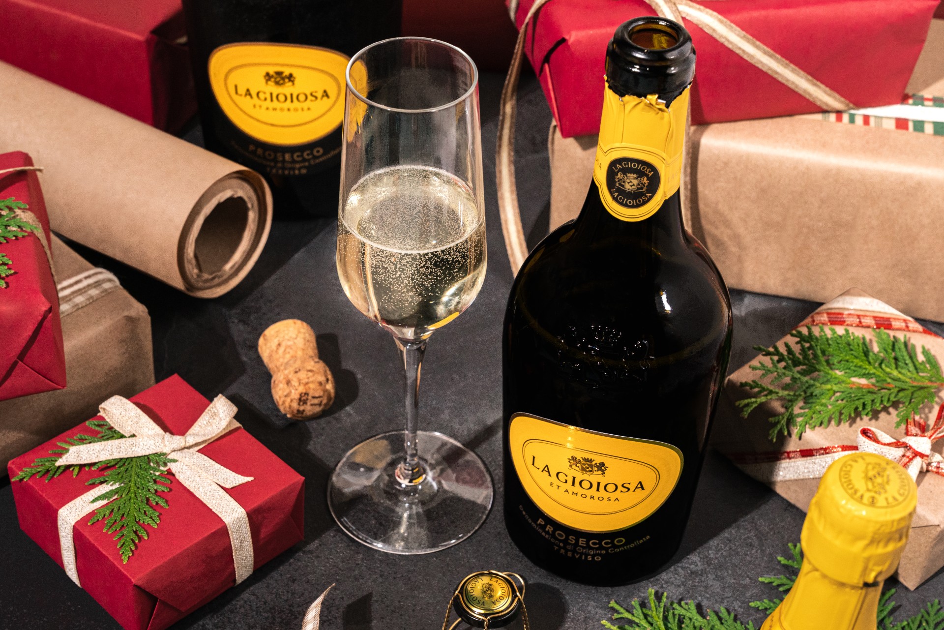 2021 NOVEMBER F&B LA GIOIOSA WINE