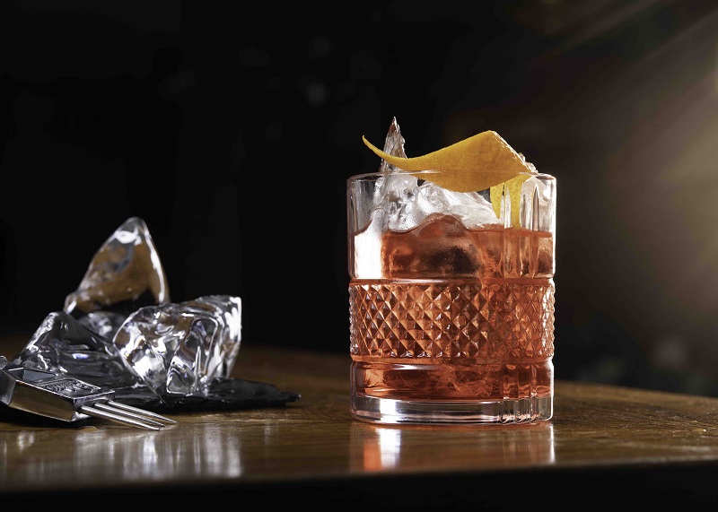 BROCKMANS GIN DEBUTS ‘PROPERLY IMPROPER’ YET DELICIOUSLY SMOOTH SUMMER COCKTAIL RECIPES