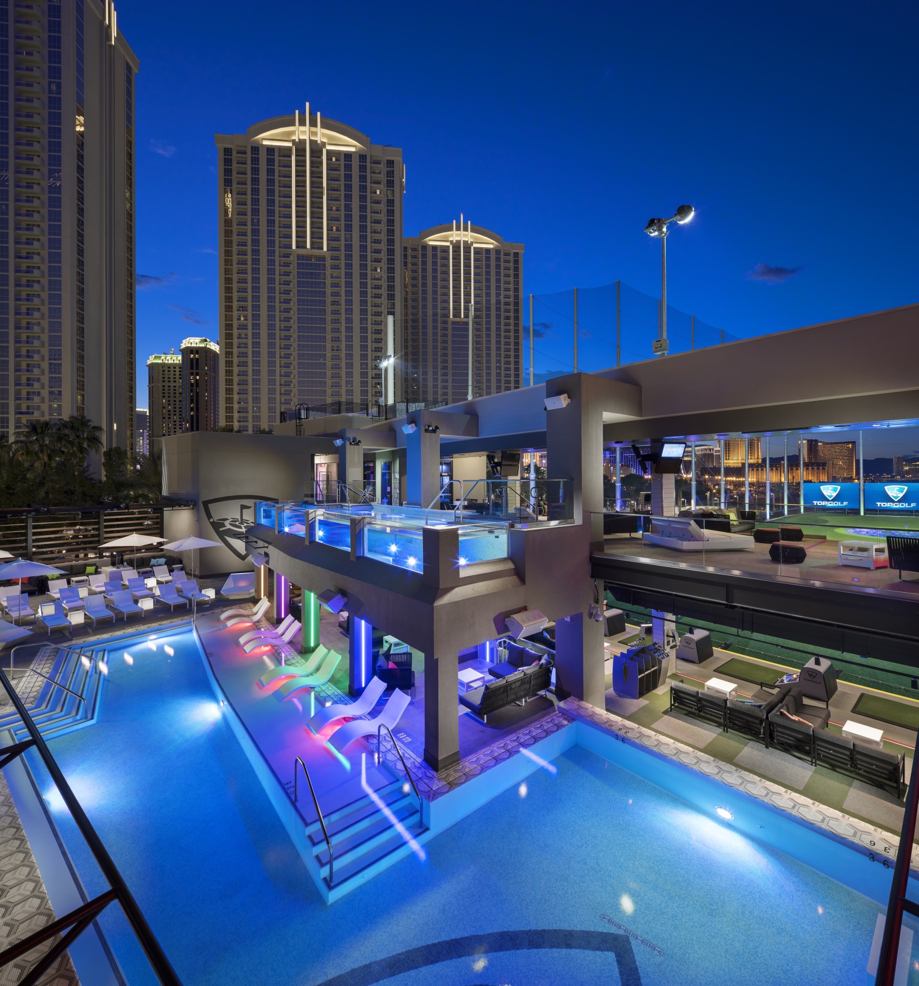 topgolf restaurant
