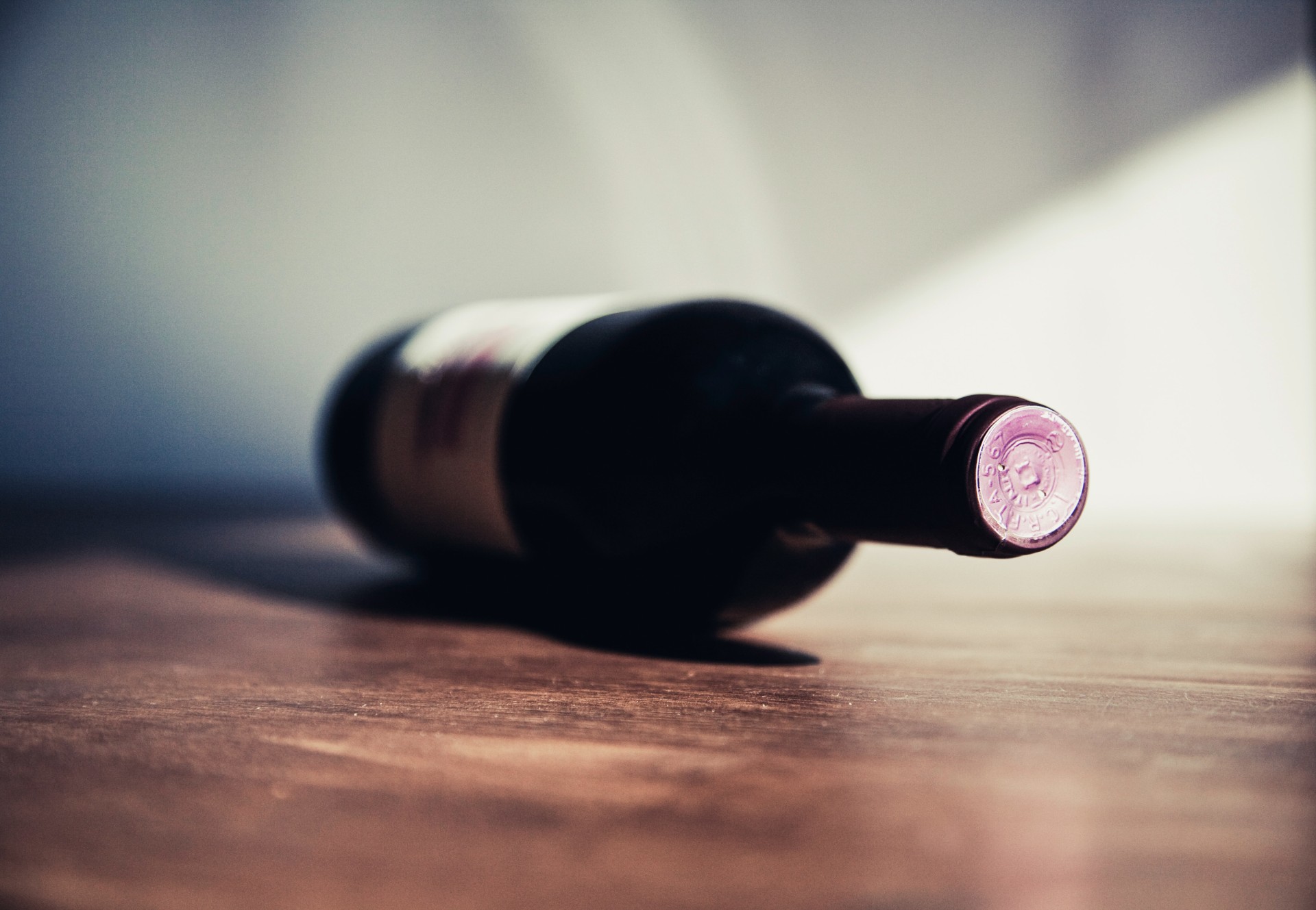 Designing for Non-Alcoholic Wine with Food in Mind