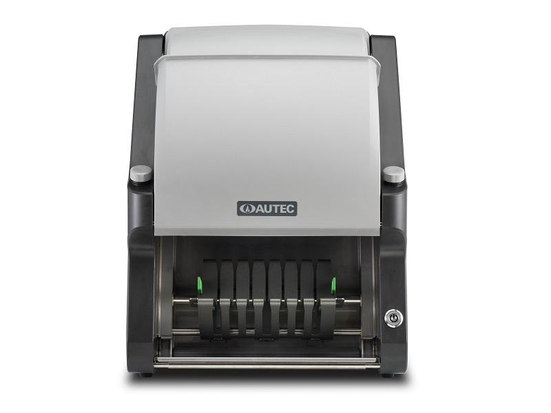 AUTEC’s New Robot Mimics Chef’s Delicate Cutting Motions