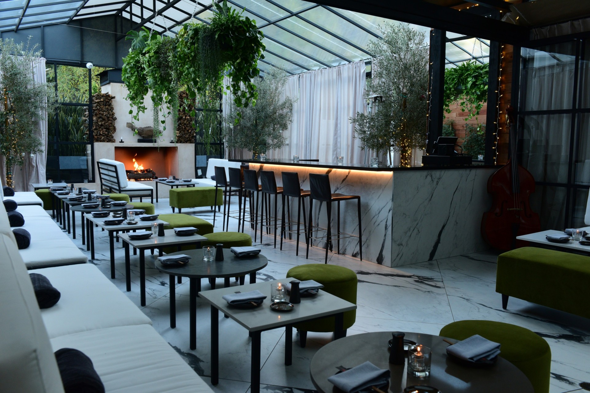 Leona’s Sushi House is the newest Restaurant to hit Studio City bringing a new level of upscale Japanese fare and vibe to the valley