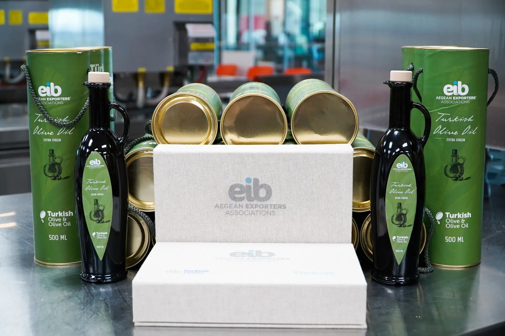 Exploring Culinary Delights: Sorrento Cheese, Turkish Olive Oil, and the Foodie's Quest