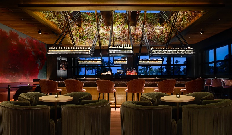 ONE STEAKHOUSE TO RING IN THE NEW YEAR WITH DECADENT SURF & TURF SPECIAL