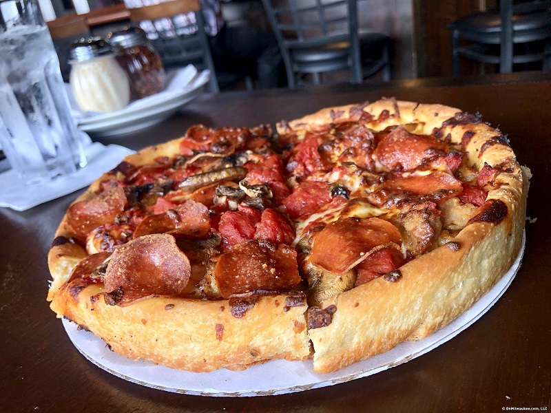 PIZZERIA UNO CELEBRATES ITS 80th ANNIVERSARY AS THE BIRTHPLACE OF CHICAGO'S BELOVED DEEP DISH PIZZA