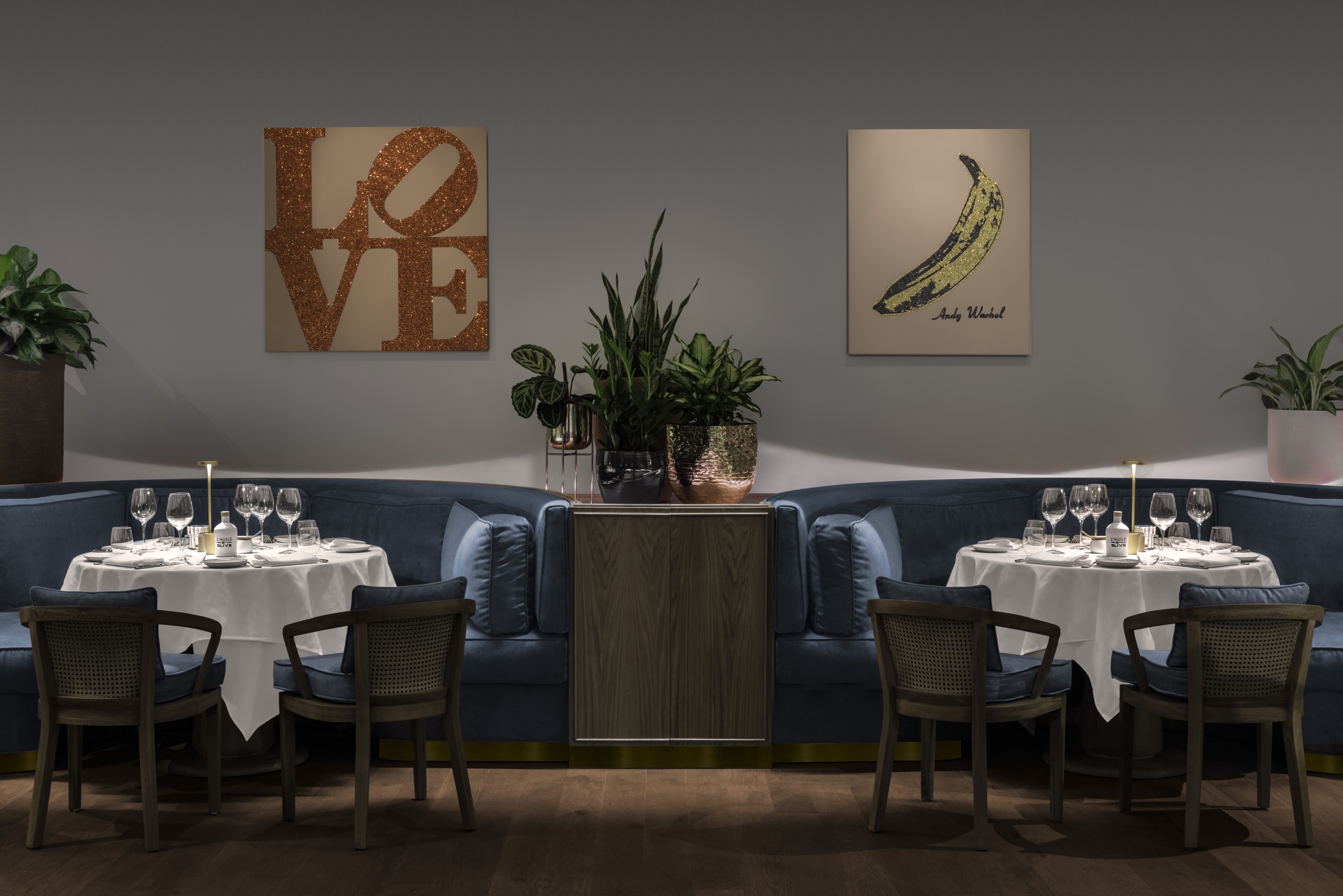 BAGATELLE RESTAURANT EVOKES THE FRENCH MEDITERRANEAN IN MIAMI'S SOUTH BEACH