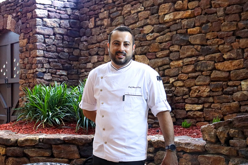 OMNI LA MANSION DEL RIO AND MOKARA HOTEL & SPA APPOINT SAN ANTONIO NATIVE ROBERT CANTU AS EXECUTIVE CHEF