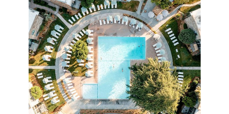 SONOMA COUNTY'S FLAMINGO RESORT & SPA LAUNCHES NEW WILDBIRD POOLSIDE MENU, SUNDAY DJ SESSIONS, SPA OFFERINGS AND MORE