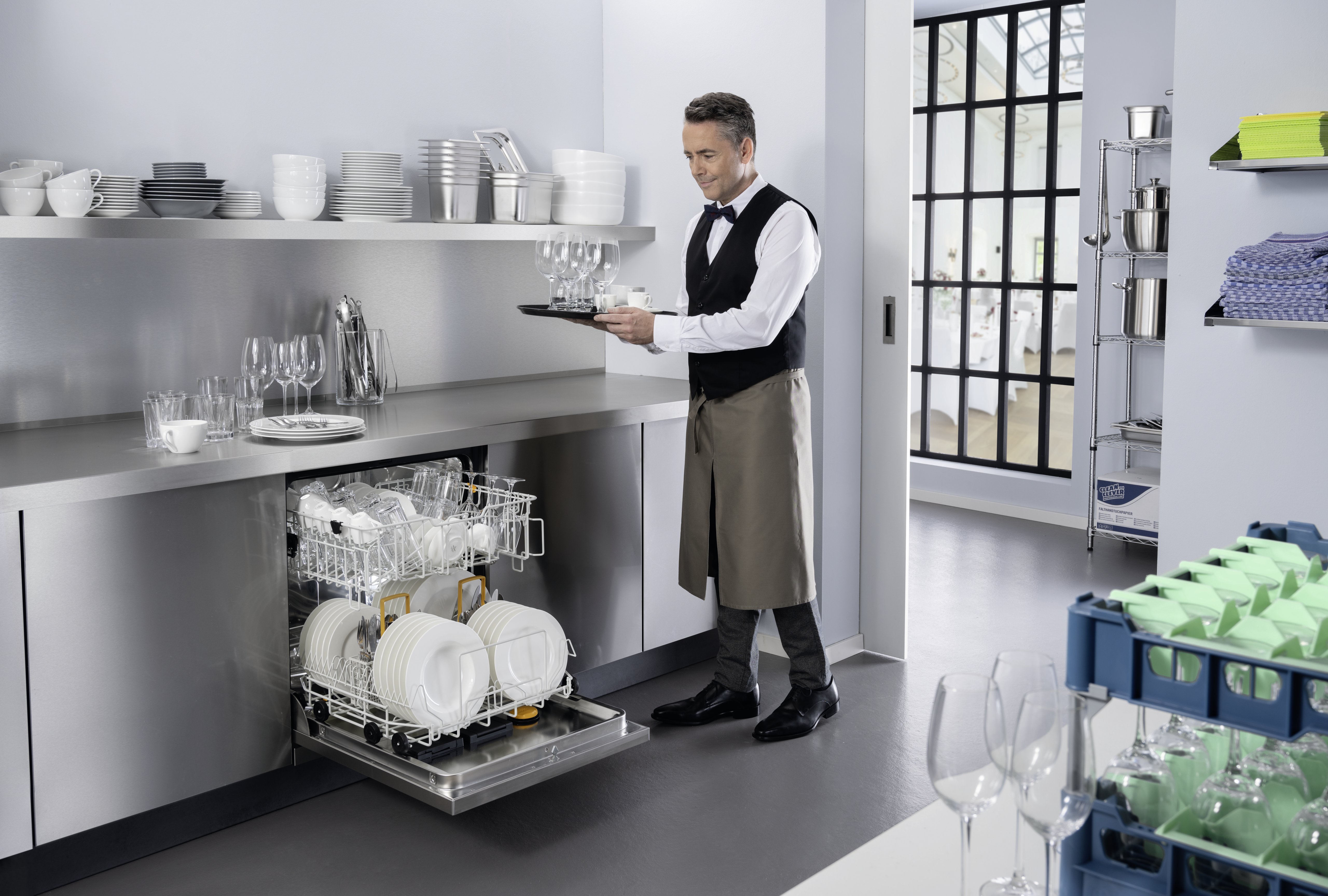 A Spotless Reputation: Enhancing Hygiene and Efficiency in Restaurant Operations with Freshwater Dishwashers
