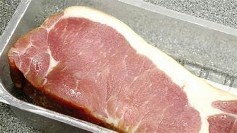 If you purchased uncooked pork bacon, fresh or frozen loins, shoulder, ribs, hams, or pork chops from June 28, 2014, to June 30, 2018, for business use in commercial food preparation, a class action lawsuit may affect your rights