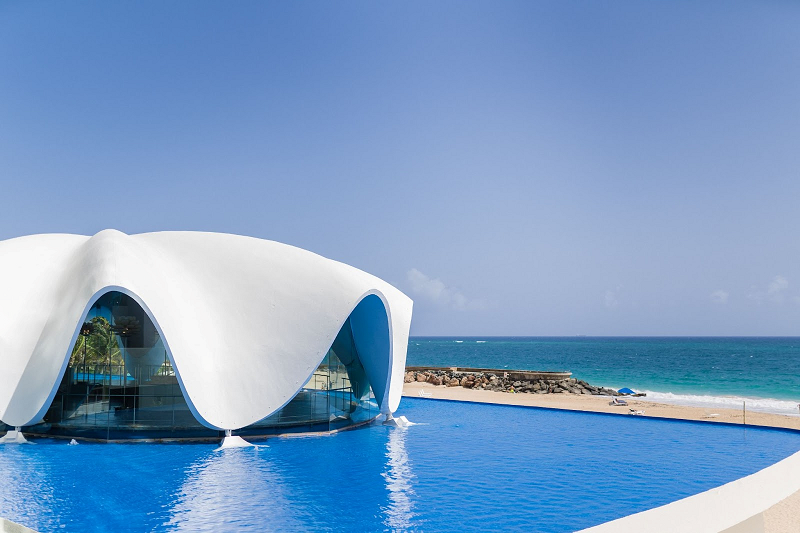 La Concha Resort Unveils Levant: A Mediterranean Culinary Masterpiece  in the Iconic Perla Building