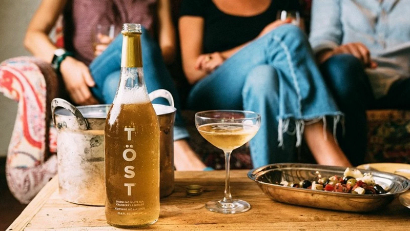TÖST Beverages Welcomes Jessica Daponte  as Chief Marketing Officer