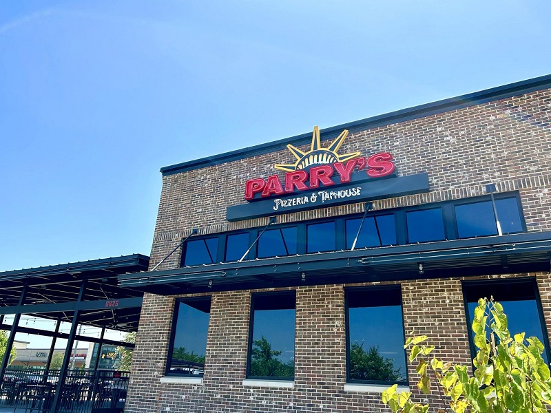 Parry's Pizzeria & Taphouse Celebrates Sugar Land Grand Opening on November 18th!