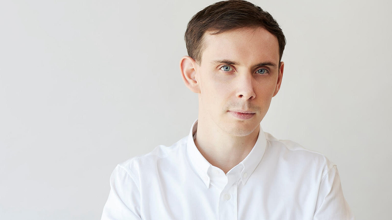 THREE-STAR CHEF DANIEL CALVERT JOINS EATME GROUP — A NEW ENDEAVOR BY JAPAN'S LEADING CHEF