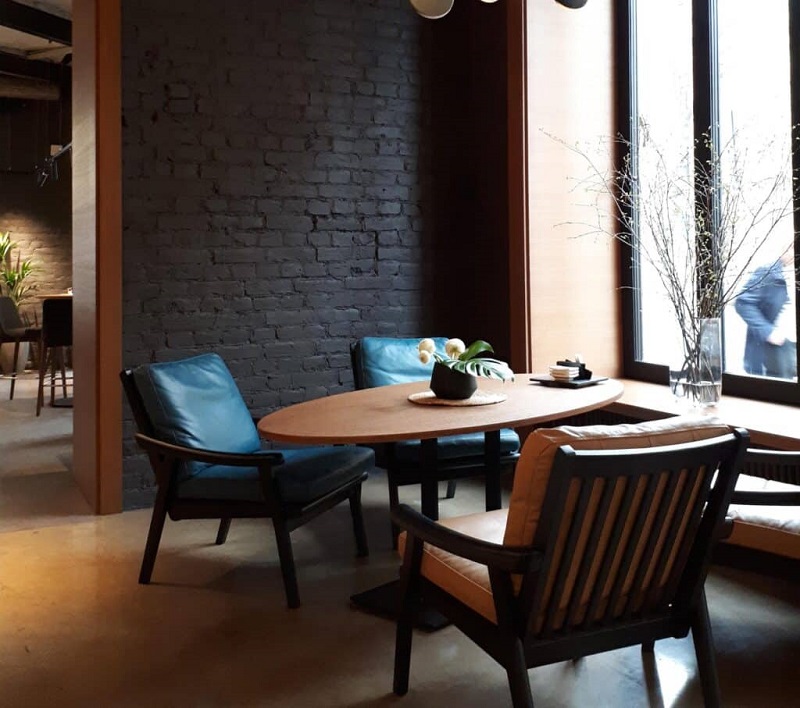 How to Match Restaurant Furniture with Your Brand Identity