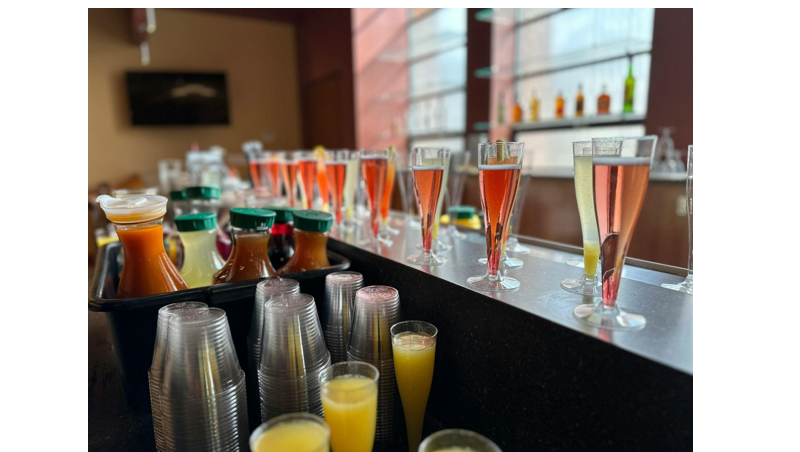 8 Creative Tips to Make Your Spring Brunch Drinks Stand Out