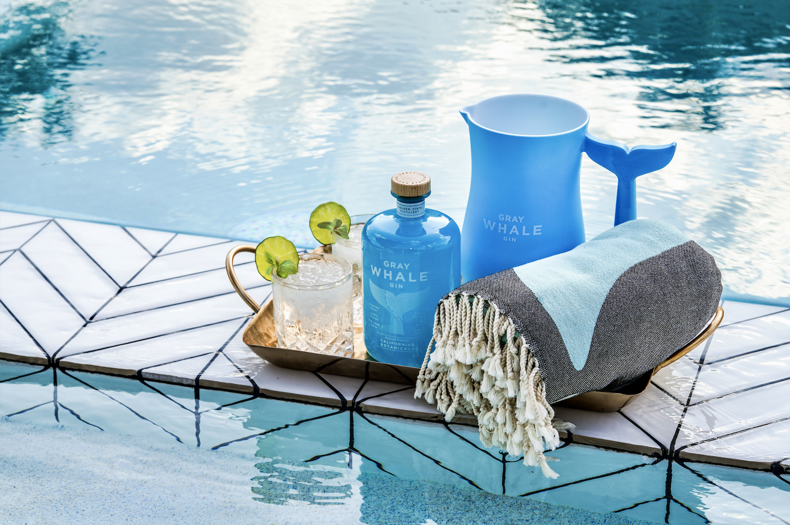Gray Whale Gin Coastal Refreshment Kit Launches for Summer & World Gin Day