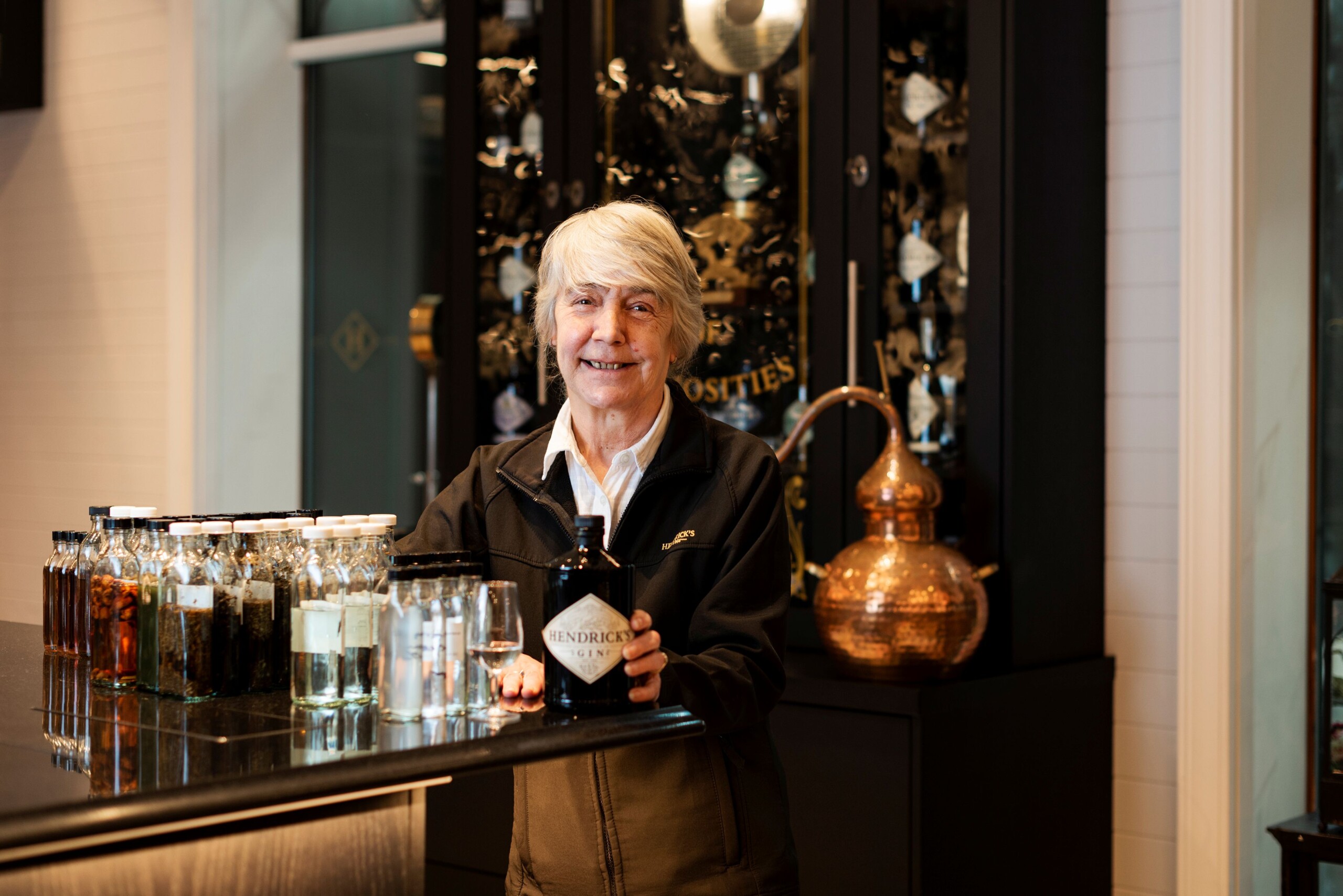 Doctor of Gin: Lesley Gracie Honored by University of Hull