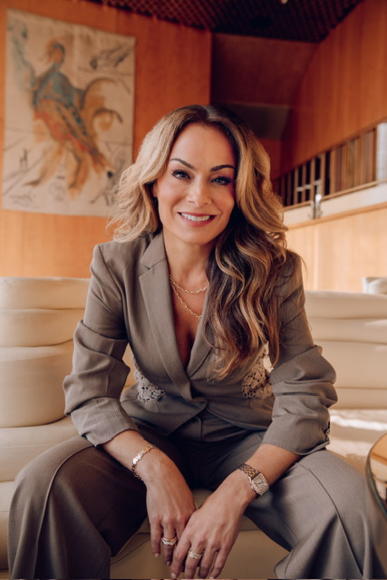 FORMER STANDARD HOTEL CEO AMBER ASHER JOINS NATION’S LEADING RESTAURANT LAW FIRM TO LAUNCH ITS HOTEL PRACTICE