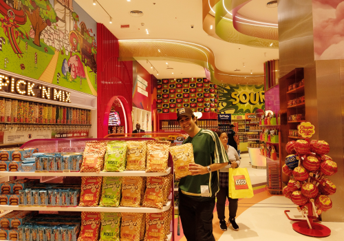 David Dobrik’s Wavers Snack Makes International Debut in Dubai, UAE at Candylicious
