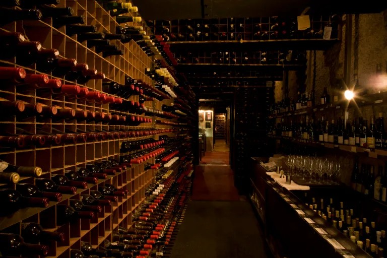 Bern_s Steak House_Wine Cellar_Berns Steak House_2025 (1)