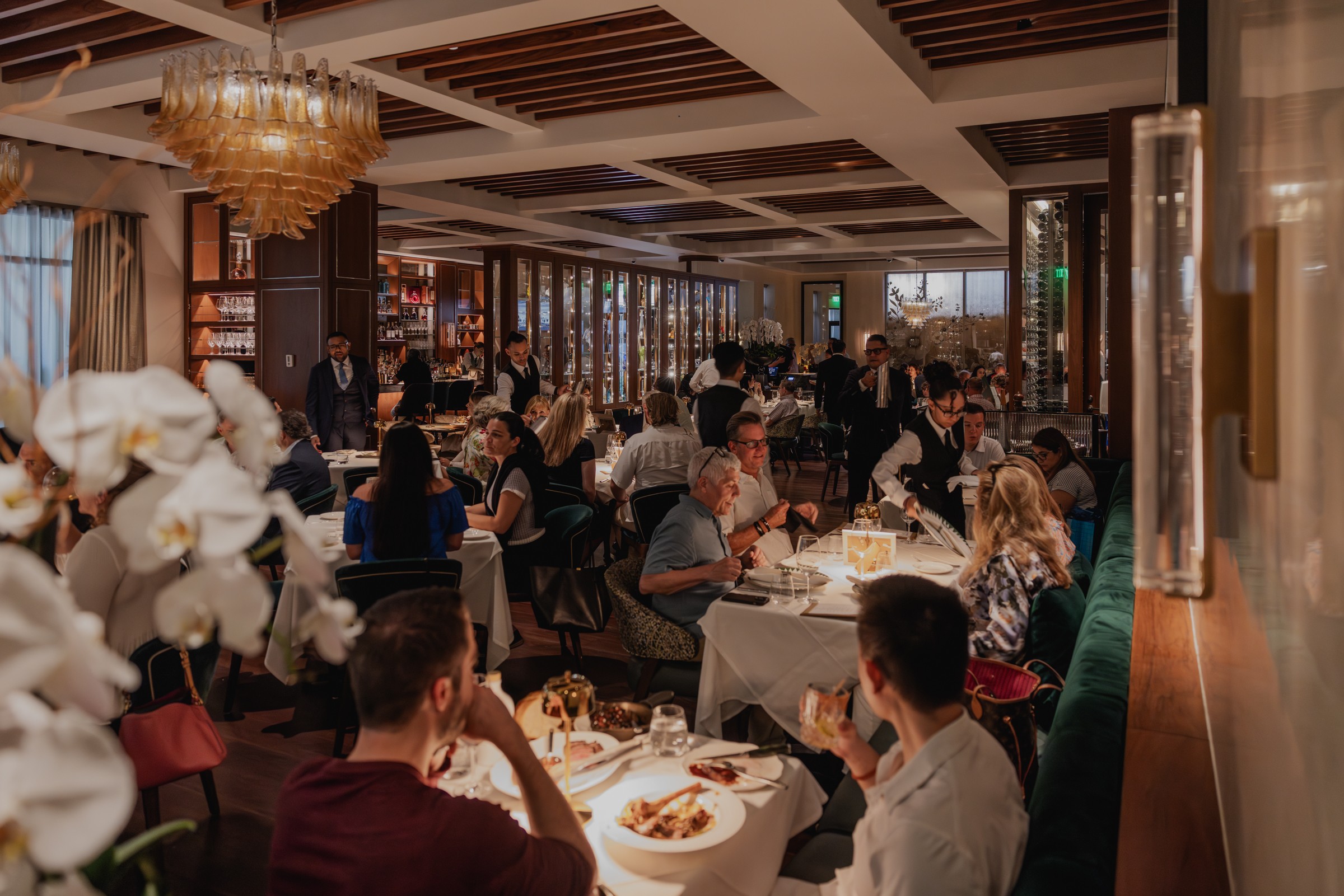Daniel_s Miami_Dining Room_Photo by Louis Collection_2025 (2)