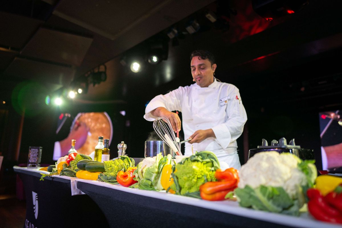 SBN_Sojourn_SJ_Food_Beverage_Grand_Salon_Executive_Chef_Cooking_Demonstration_Lifestyle_BBerkeley_102724_219