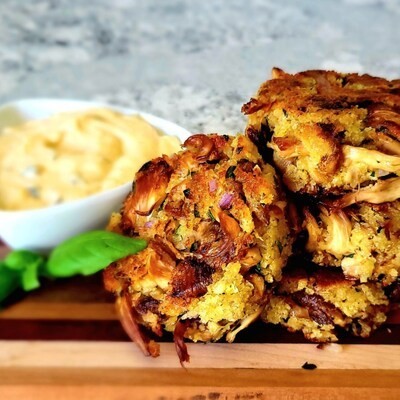 Chefs Embrace Lion's Mane Mushrooms as Plant-Based Alternative in Gourmet Recipes