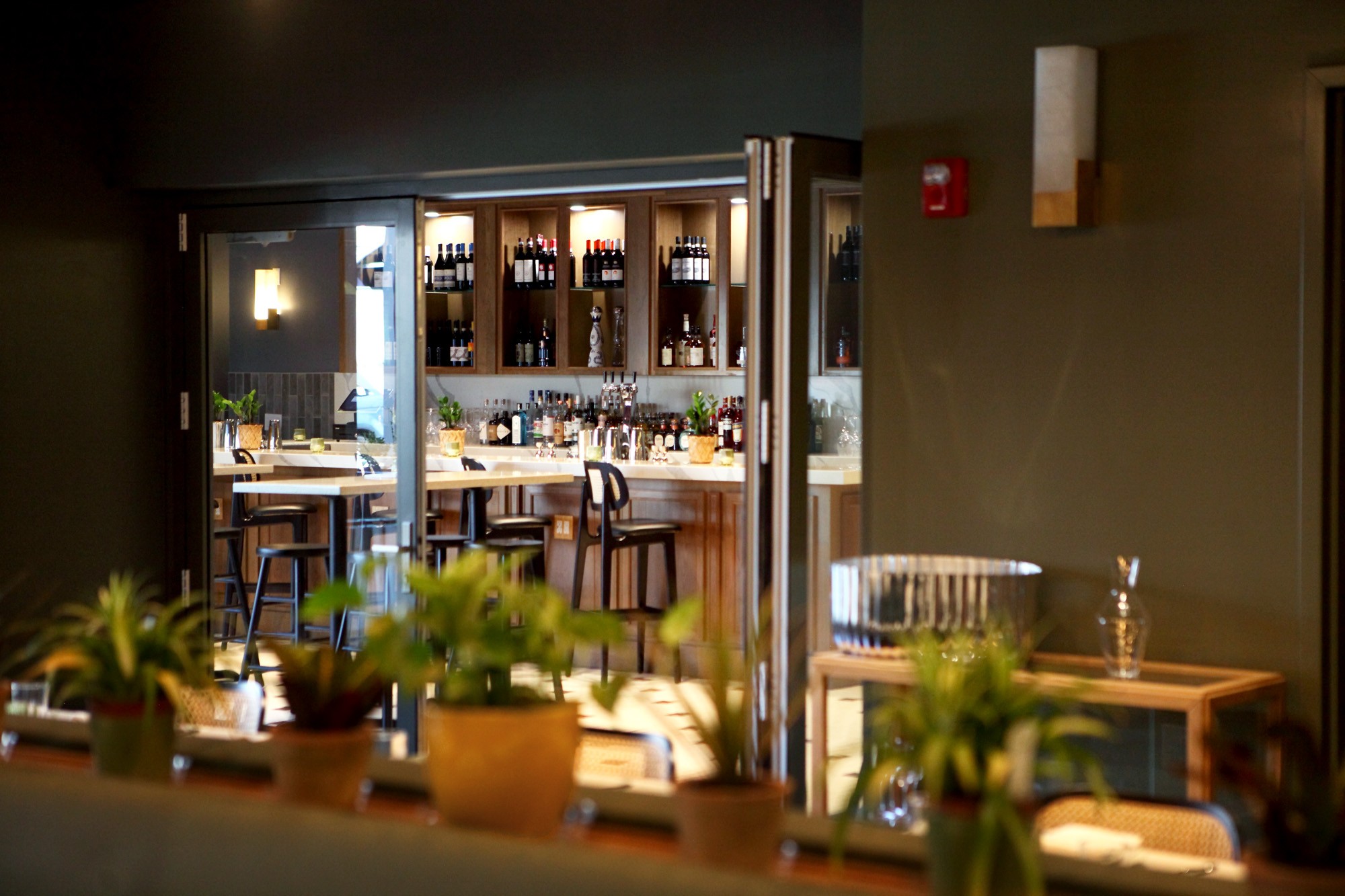 main-bar