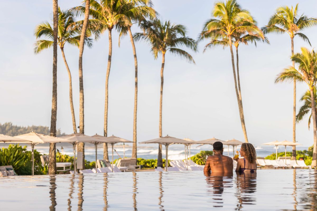 Adult Infinity Pool