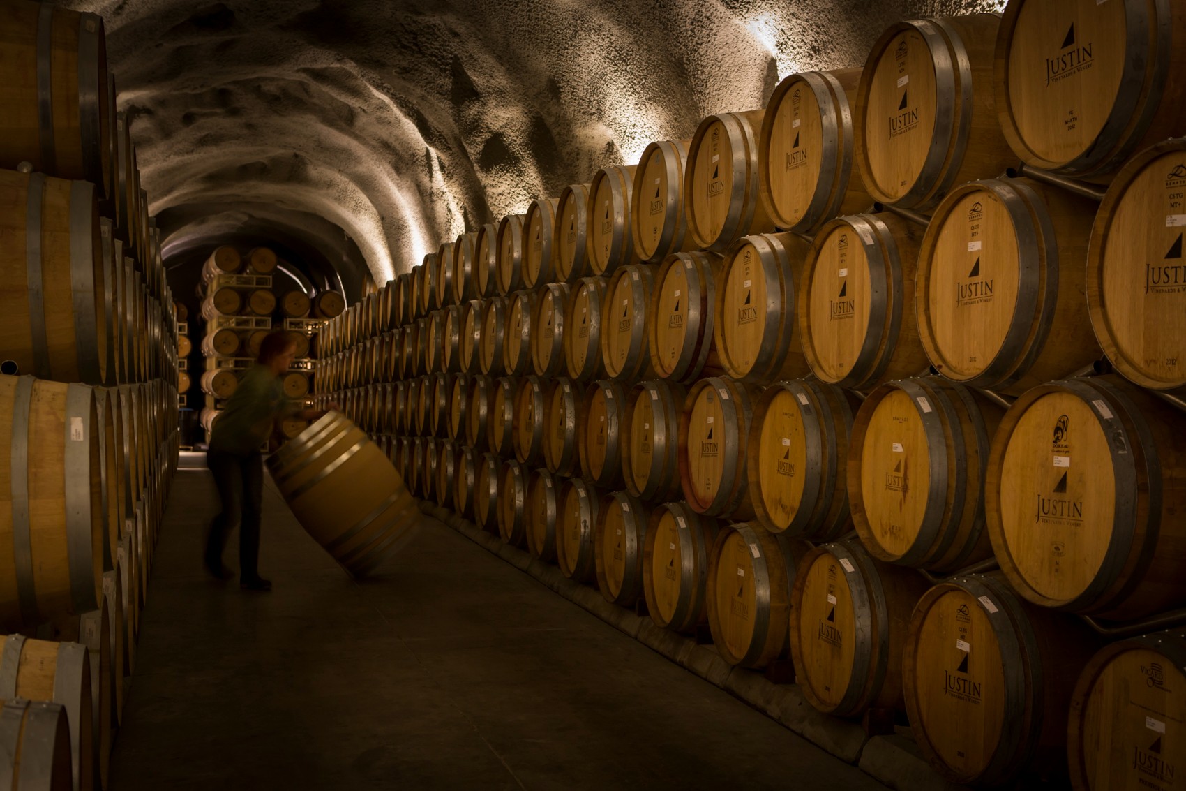 JUSTIN_Barrel Cave