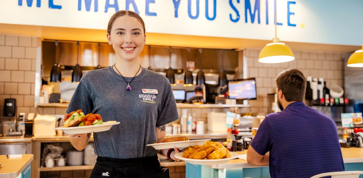 Eggs Up Grill Hits 110 Units, Leads Daytime Dining — Food & Beverage Magazine